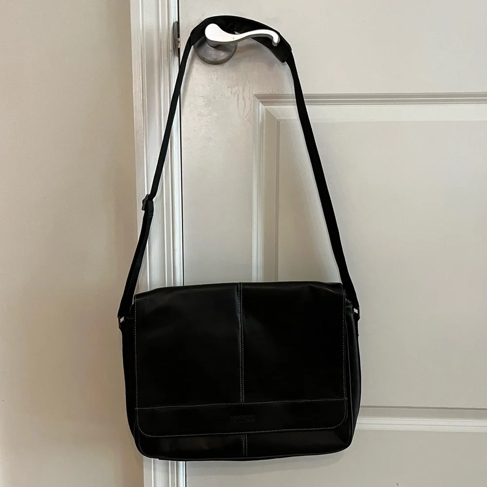 NWT Kenneth Cole Crossbody Messenger Laptop Bag